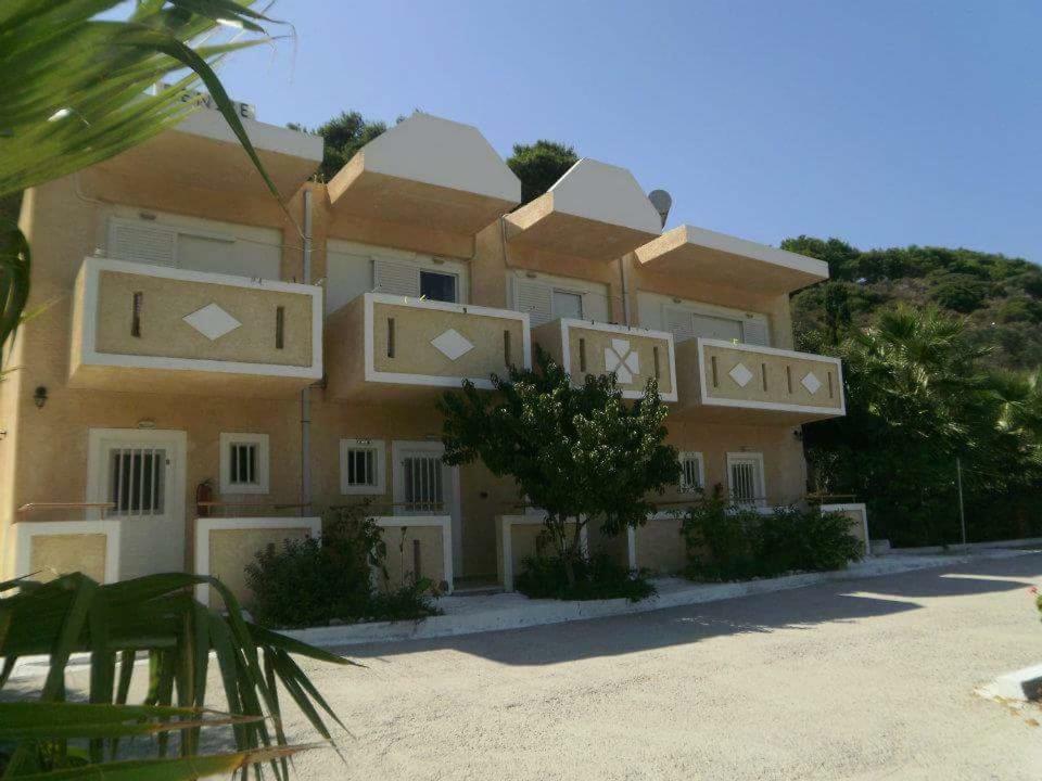 Denise Apartments Kefalos  Ngoại thất bức ảnh