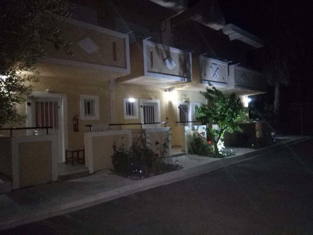 Denise Apartments Kefalos  Ngoại thất bức ảnh