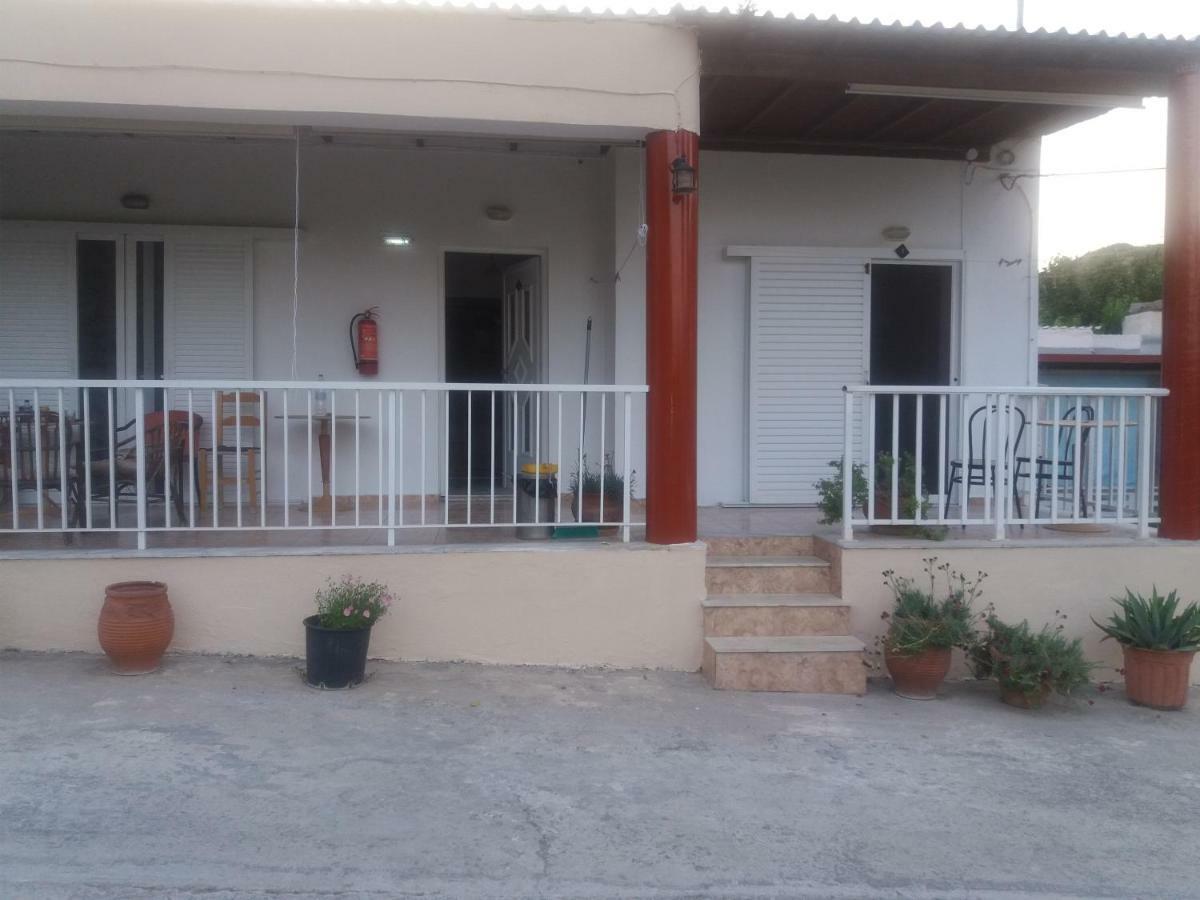 Denise Apartments Kefalos  Ngoại thất bức ảnh
